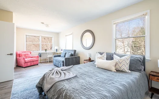 Updated 4-Bedroom, 2-Bath Apartment in Quiet Danbury Neighborhood