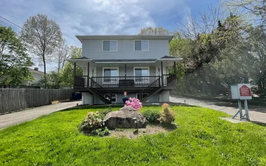 Charming & Affordable 3-Bed, 1.5-Bath Apartment in New Haven – Act Fast!