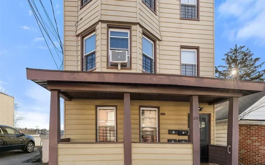 Welcome Home! Spacious 2-Bedroom, 1-Bath Apartment in Yonkers