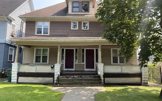 Spacious 4-Bedroom Duplex near UofR | Updated Kitchen & Fenced Yard