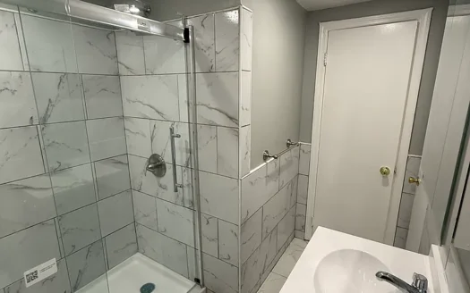 Rent This 2-Bed, 1-Bath Apartment in New Britain Today – Call Now!