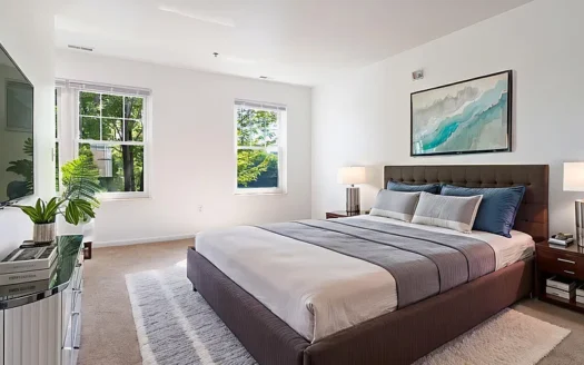 2 bed 1.5 bath rent in Detroit