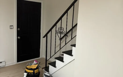 Updated 2-Bed, 1.5-Bath Apartment for Rent – Ideal New Haven Location