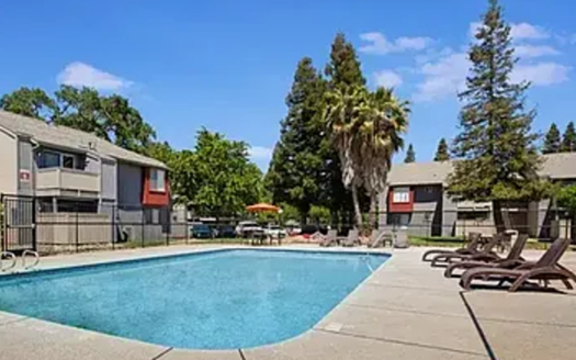 Modern 2BR/1BA Apartment for Rent in the Heart of Sacramento