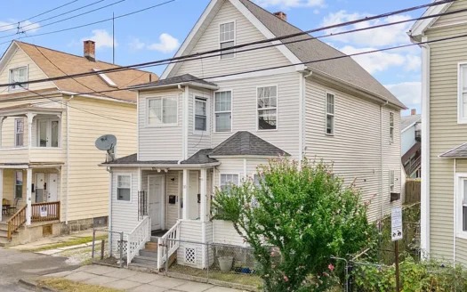 Bridgeport Gem! Updated 2 Bedroom, 1 Bath Apartment