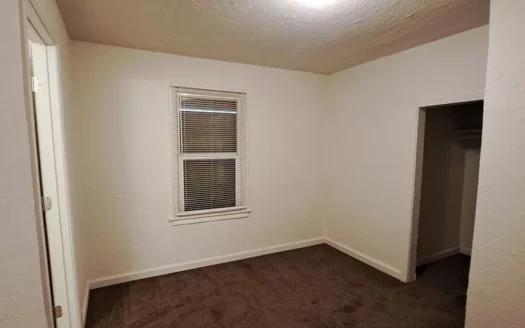 Bright & Modern 2-Bed, 1 -Bath Apartment in Fresno