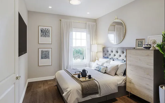 Spacious & Bright 2BR/1BA Hempstead Rental