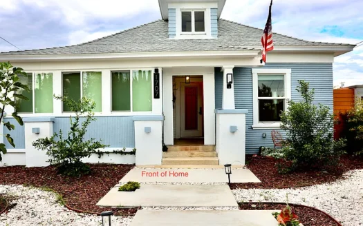 Stylish 3BR/1BA House Near Anaheim Shopping & Dining