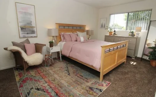 Updated 1 Bed, 1 Bath Unit Near Schools and Shopping